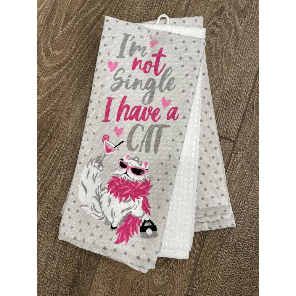 Set of 3 I’M NOT SINGLE I HAVE A CAT Towels Cat Hearts Hot Pink mini heart prnt